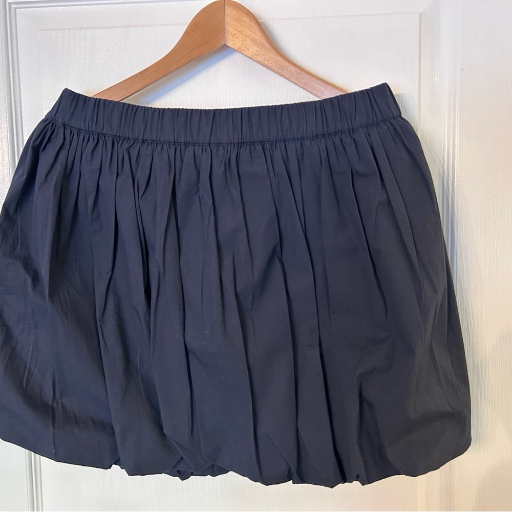Calvin Klein Jeans Women's Navy Blue Bubble Skirt sz M